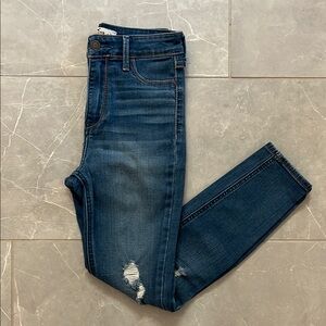 Hollister medium wash skinny jeans size 0
